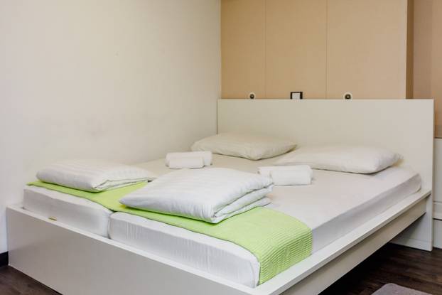 FOTO Zavirite u prvi brod-hotel u Hrvatskoj: Noćenje na ovom brodu u Rijeci ima posebnu čar