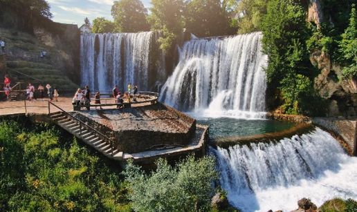 Jajce: Gdje kraljevska povijest susre&cacute;e netaknutu prirodu u novoj turisti&ccaron;koj sezoni