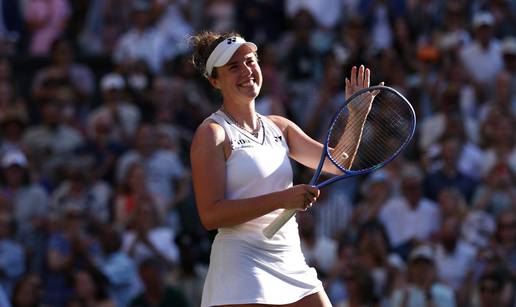 VIDEO Noskova senzacionalno do naslova na Wimbledonu, u preokretu pala sunarodnjakinja