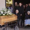 Sin Gorana Bareta u suzama se oprostio od oca: Kao beba ostao je bez majke, bio je uz baku...