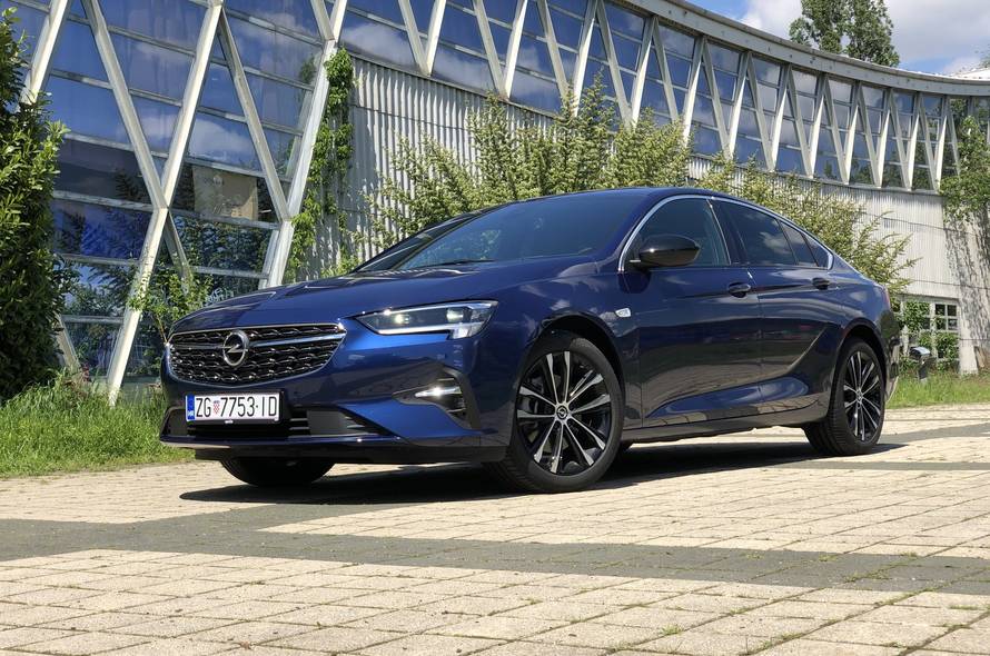 Dobro je da i dalje ima ovakvih auta, osobito ako puno putujete