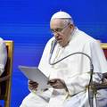 Papa: U Italiji si samo bogati mogu priuštiti osnivanje obitelji