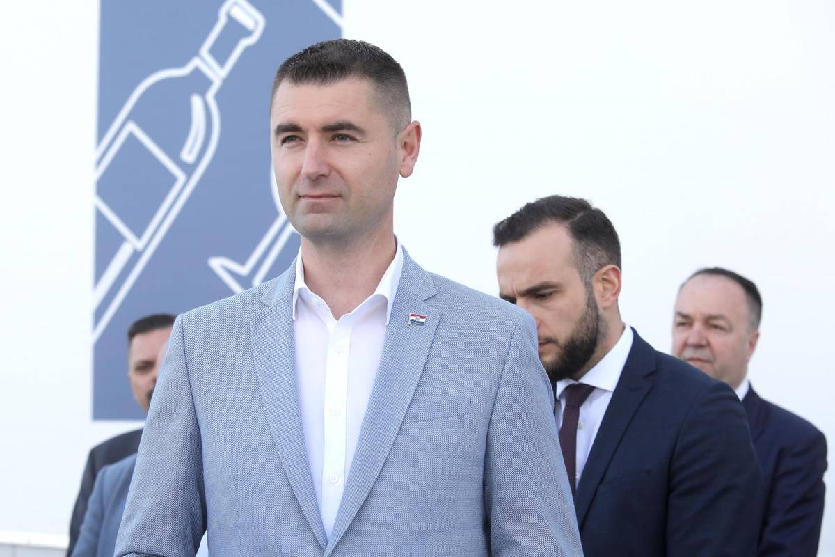 'Birači su Škare Ožbolt zamjerili izjavu da podržava Tomaševića'
