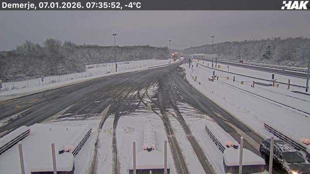 FOTO Autoceste diljem Hrvatske zametene snijegom, pogledajte