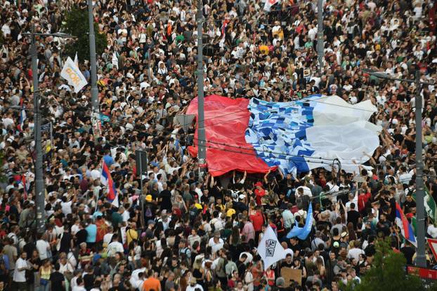 Beograd: Pogled na veliki studentski prosvjed Vidimo se na Vidovdan
