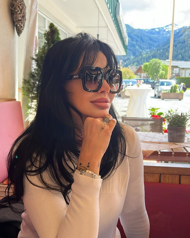 Vjekoslava Bach (54) pokazala isklesano tijelo u grudnjaku, a ljubi 25 godina mlađeg dečka