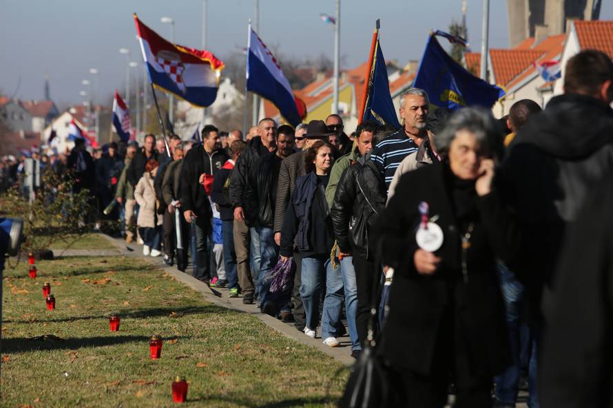 Hrvatska se danas u Vukovaru poklonila nevinim žrtvama