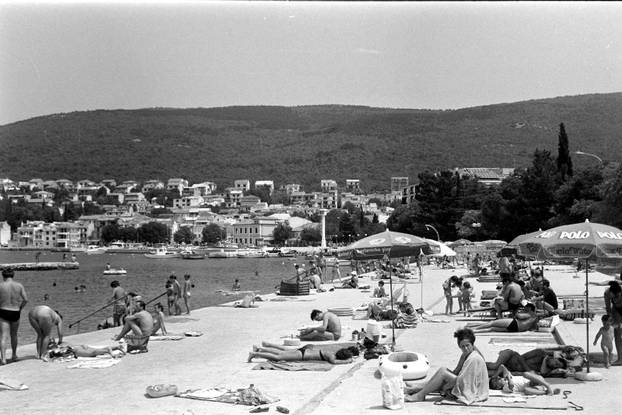 Ljeto u Crikvenici i Selcu, srpanj 1990.