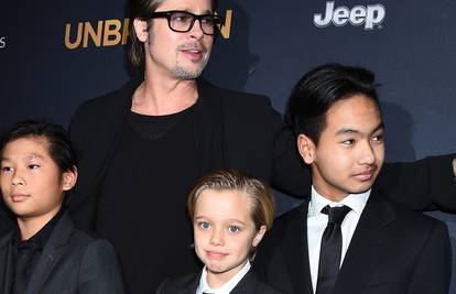 Tužni Brad Pitt će Dan očeva provesti bez šestero djece
