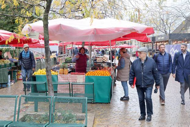 Zagreb: Europski trg je od danas tržnica