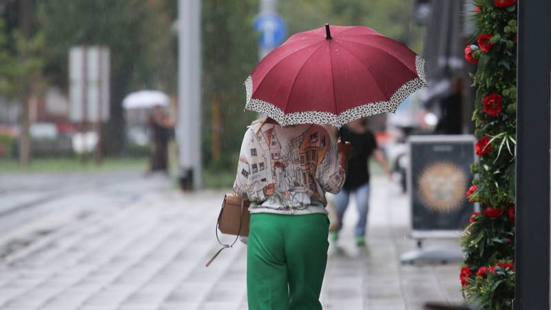 Sunčano i toplo vrijeme, evo gdje su mogući kiša i pljuskovi