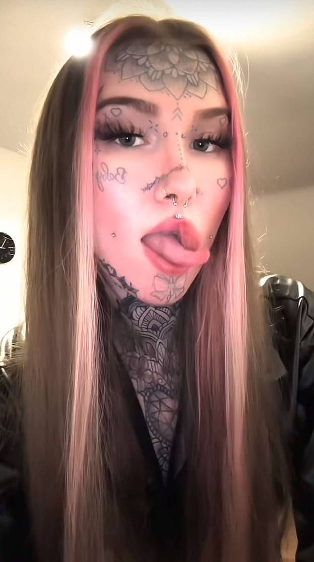 FOTO Ima 21 godinu, a cijela je istetovirana! Evo kako je prije izgledala: 'Roditelji su zgroženi'