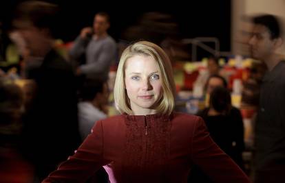 Yahoo traži spas: Nova šefica je trudna, a dolazi iz Googlea