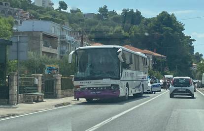 Kod Sumpetra se sudarila dva autobusa, nije bilo ozlijeđenih