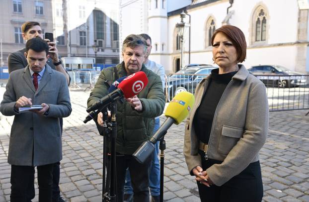 Boška Ban je na današanjem sastanku većine predstavljena kao nova članica koalicije