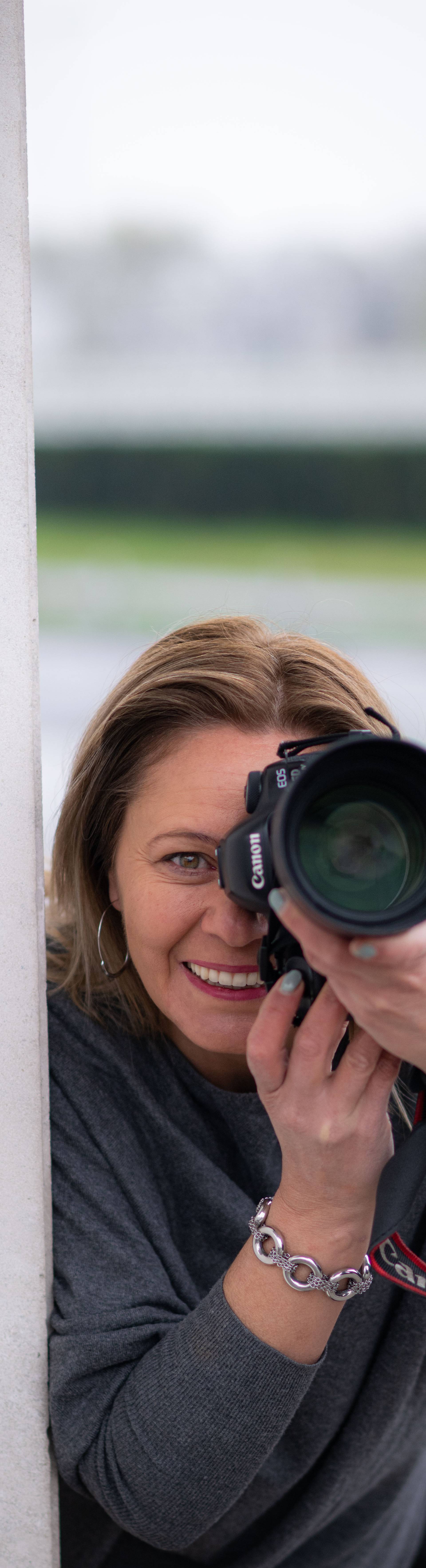 Žene iza objektiva: Upoznajte četiri fotoreporterke Pixsella!