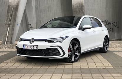 Golf GTE je štedljiva alternativa za GTI. Jako brza i zabavna