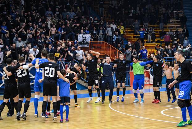Zagreb: Futsal Dinamo pobijedio UspinjaÄu i plasirao se u polufinale prvenstva Hrvatske