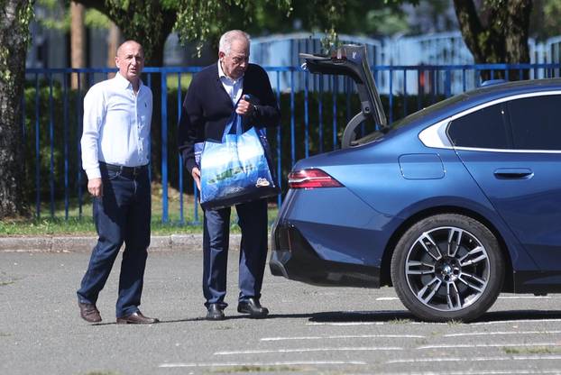 Ivo Sanader izašao iz kaznionce u Lipovica-Popovača