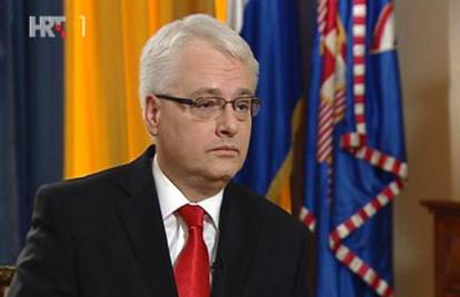 Josipović: Ljudi su na ulici jer im je teško, sustav je ugrožen