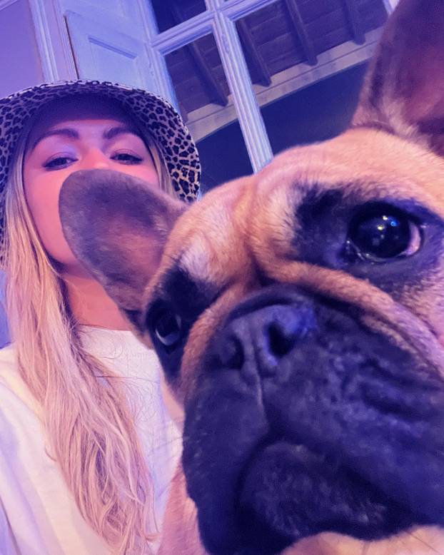 FOTO Engleska Valentina Miletić postala je doktorica i slomila se