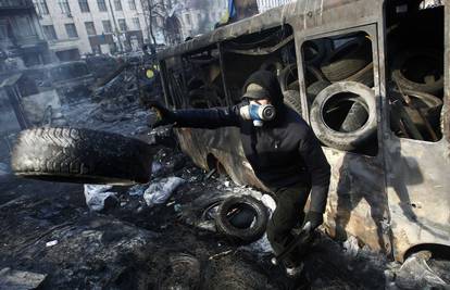 Ukrajina: Prosvjednici blokirali upravu u 14 od 25 pokrajina 