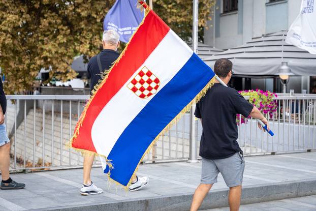 Vukovar: Atmosfera u gradu uoči koncerta Marka Perkovića Thompsona