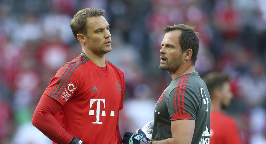 Bayern München razišao se s trenerom vratara Tonijem Tapalovićem