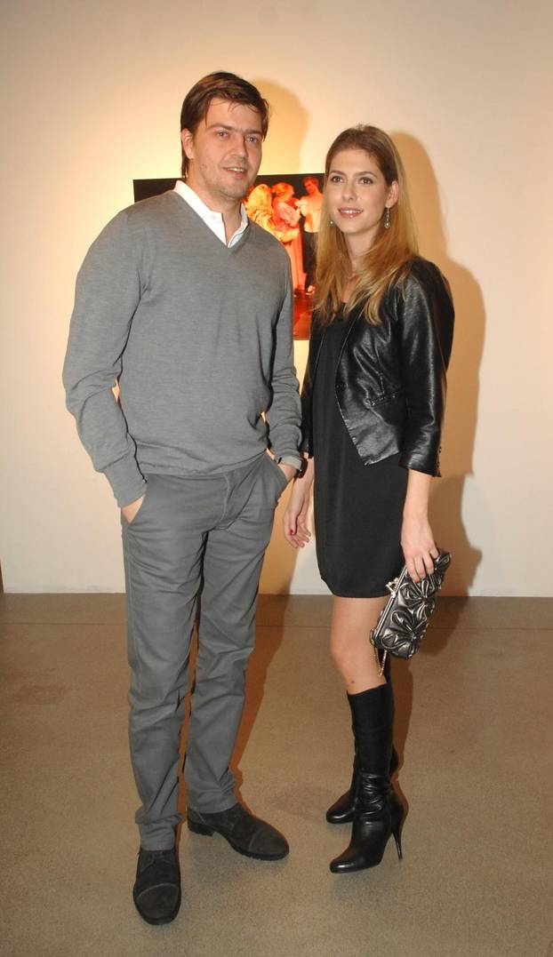 Zagreb: Ivo Josipovi? posjetio izložbu fotografkinje Mare Bratoš