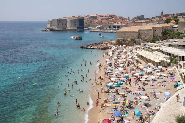 Dubrovnik: More i kupanje najbolji je način za "spas" od sunca i vrućine