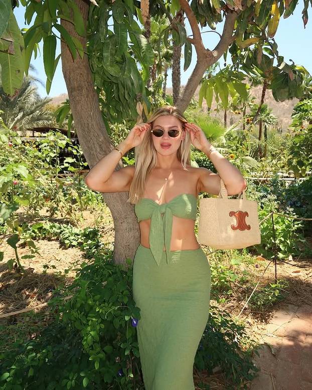 FOTO 'Bila sam debela, a onda sam otkrila utege. Sad imam liniju na kojoj mi svi zavide'