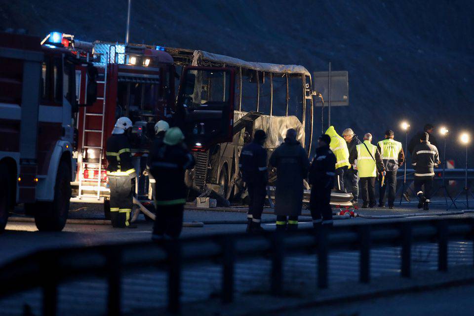 Zapalio se sjevernomakedonski autobus: Najmanje 45 mrtvih, među njima i 12 maloljetnika