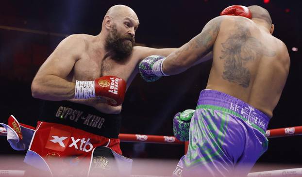 Oleksandr Usyk v Tyson Fury - Heavyweight World Title