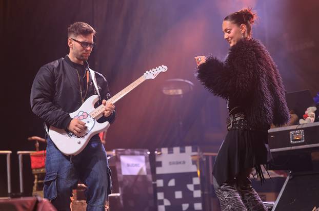 Miach i Grše održali koncert u sklopu 200. Samoborskog fašnika