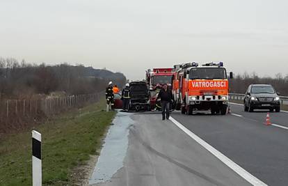 Zapalila mu se Alfa dok je vozio autocestom ka Zagrebu