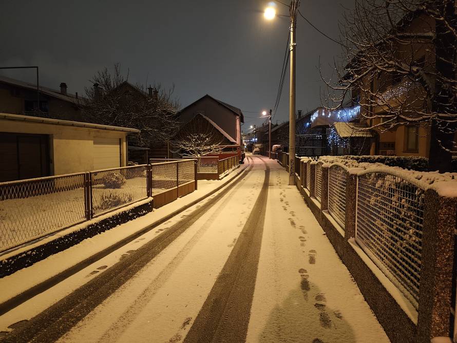 Redmi Note 15 Pro+ na testu: Moćna baterija i izdržljivost top modela u srednjoj klasi