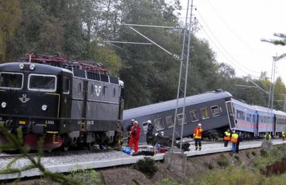 Norveška: Izletio vlak na granici, 40 je ozlijeđenih