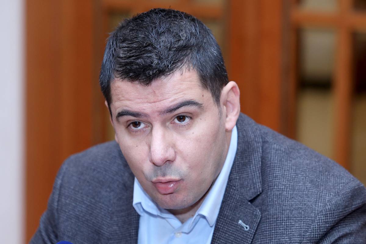 Grmoja: 'Linić danas pametuje, a bio je Todorićev prvoborac...'
