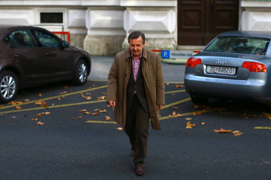 Zagreb: Glasnogovornik Å½upanijskog suda DevÄiÄ dao izjavu za medije