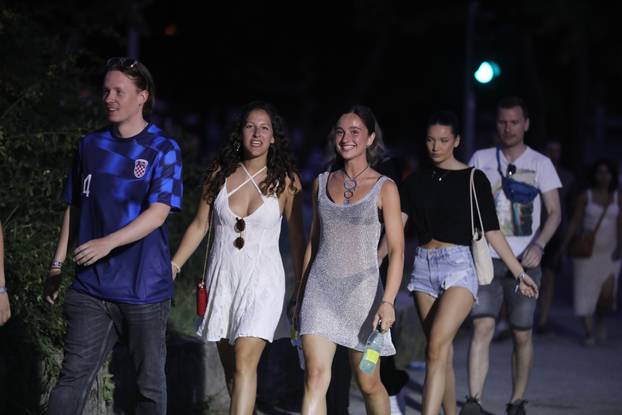 Split: Dolazak partijanera na drugu večer Ultra Europe festivala 2025.