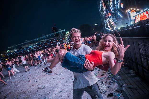 Split: Kiša na završetku Ultra festivala