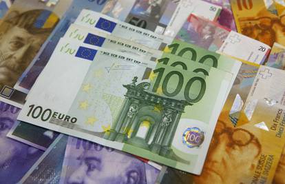 Izračunali smo: Koliko će vam kredit sada biti manji u eurima