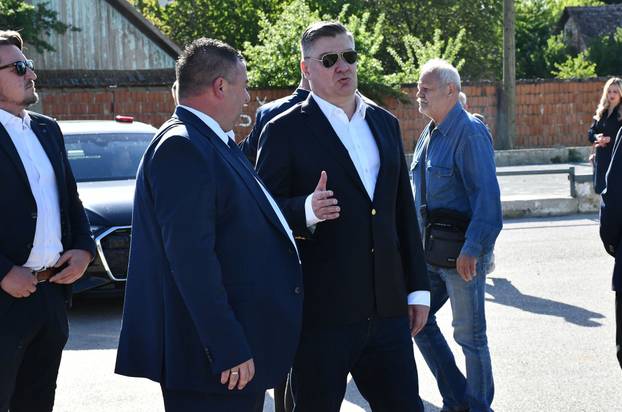 Predsjednik RH Zoran Milanović na obilježavanju Dana Općine Stari Mikanovci