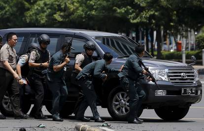Bombaš samoubojica napao je policijsku postaju u Indoneziji