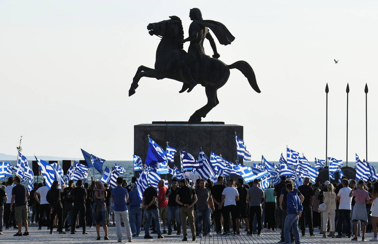 Grčka: Vraćaju se stroge mjere, uvode policijski sat u Solunu