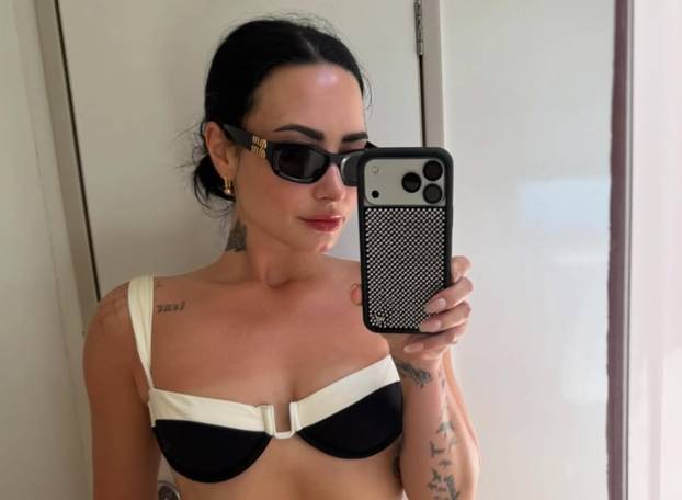 FOTO Nikad zgodnija Demi Lovato u badiću oduzima dah, pokazala je i tetovaže...