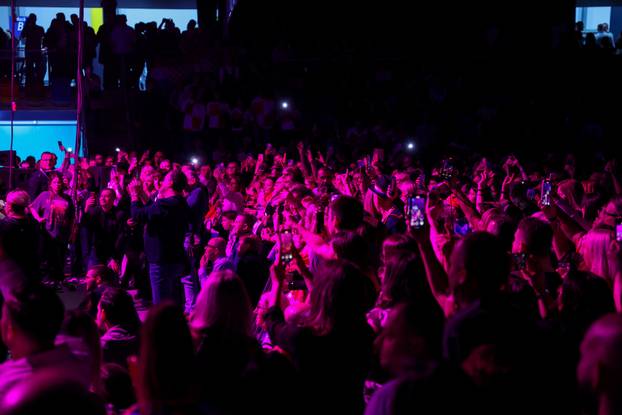 Frankfurt: Hrvatska noć u Suwag Energie Areni