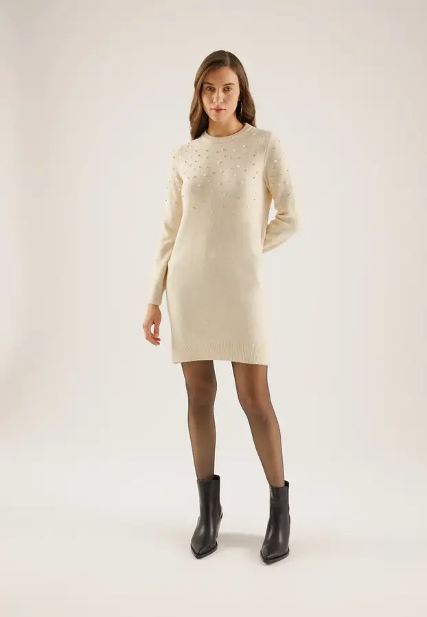 Pregledali smo ponudu za vas! Super haljine od pletiva i vune