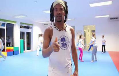 Izvorno brazilsko: Zabavna borilačka vještina Capoeira 