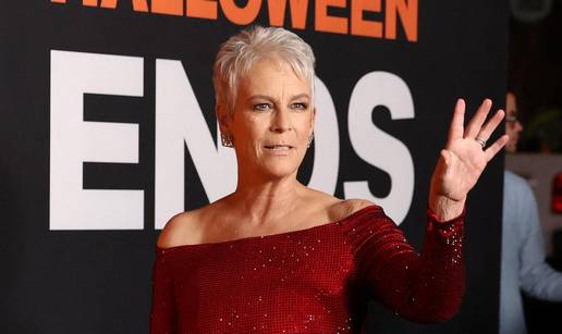 Jamie Lee Curtis pazi na liniju i u sedmom desetljeću: Za Vogue pozirala u poluprozirnoj haljini